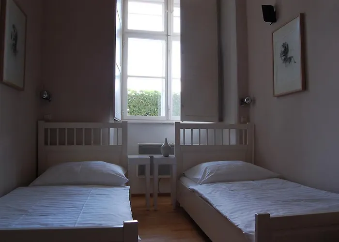 Pensión Gaestehaus Schloss Aschach *